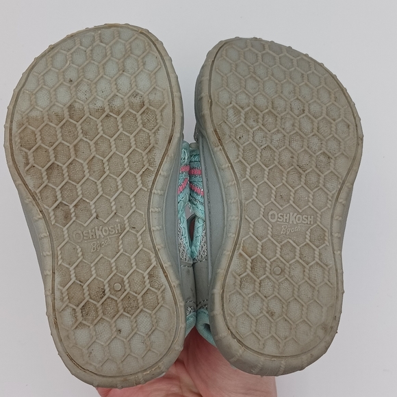 Oshkosh Jax 3 Girls Blue & Pink Hook And Loop Water/Hiking Sandals Toddler Sz 5 - Picture 8 of 10